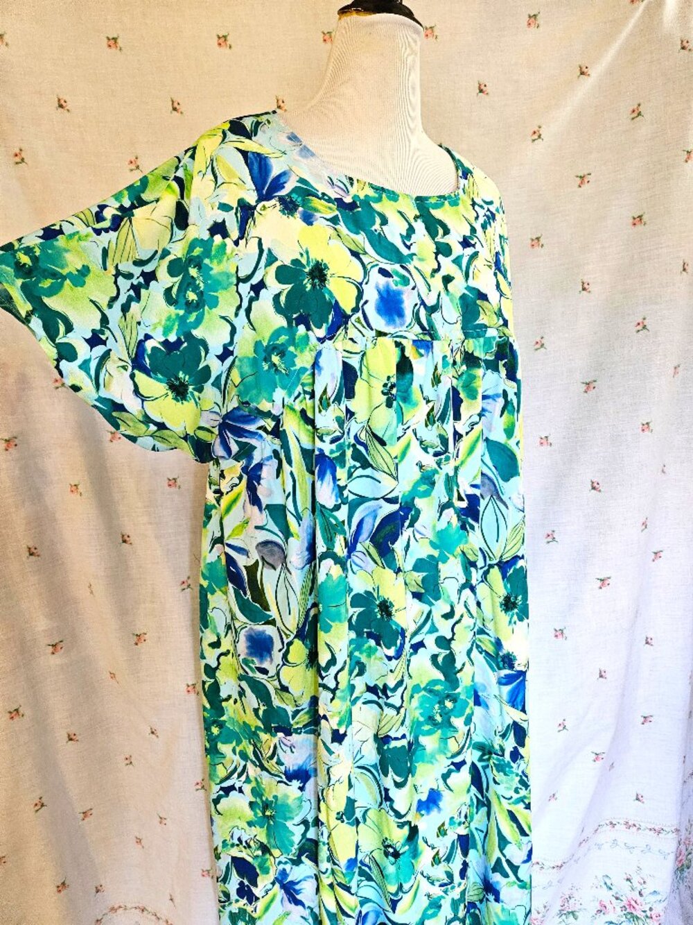 Size 2X to 3X Kimono Sleeve Maxi Dress Green Blue  NWT
